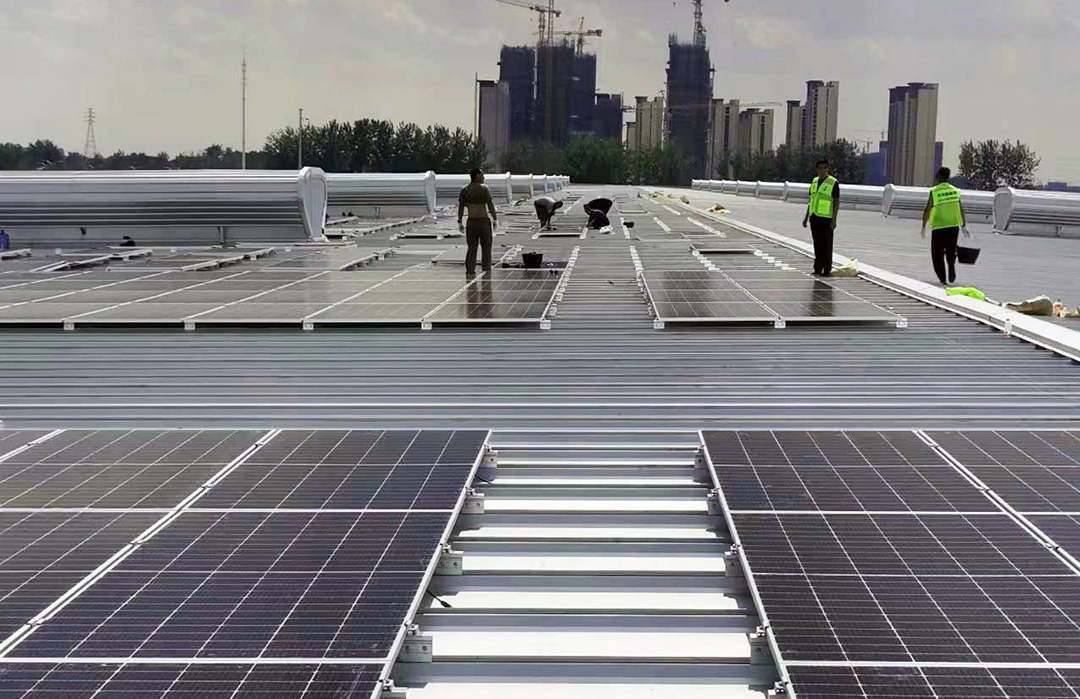 DAH Solar Suzhou Pembangkit Listrik Layar Penuh Industri dan Komersial 2.5MW