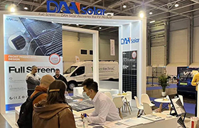 DAH solar menghadiri RENEO di Hongaria dengan modul PV layar penuh

